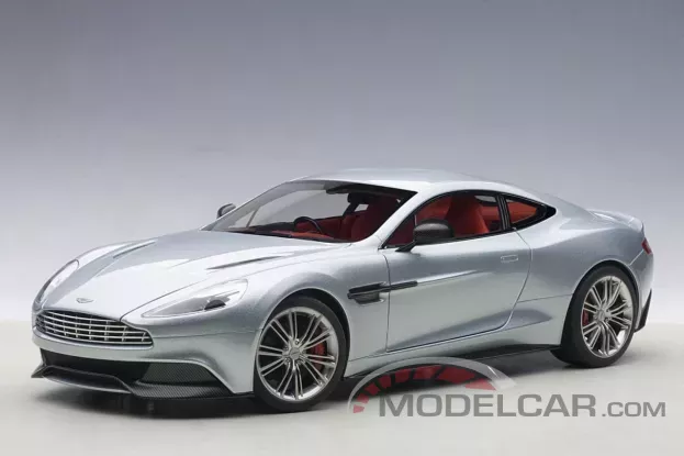 AUTOart Aston Martin Vanquish 2015 Skyfall Silver 1:18 70246
