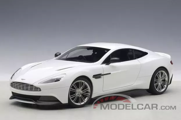 AUTOart Aston Martin Vanquish 2015 White 1:18 70250