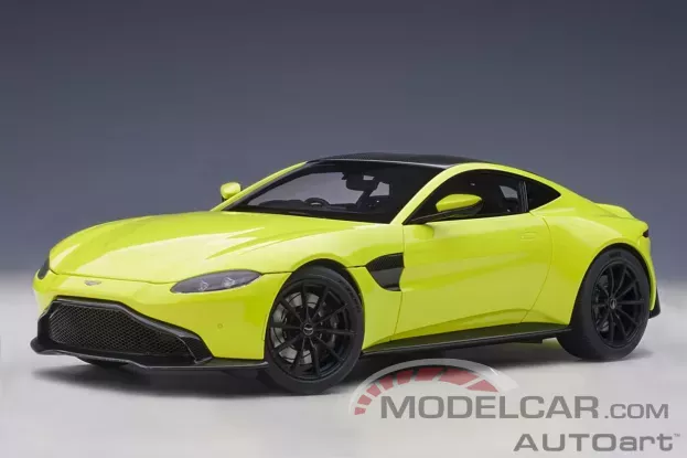 AUTOart Aston Martin Vantage AM6 2019 Lime Essence 1:18 70279