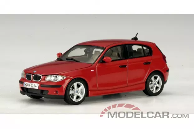 AUTOart BMW 1 series e87 Japan Rot 1:43 50553
