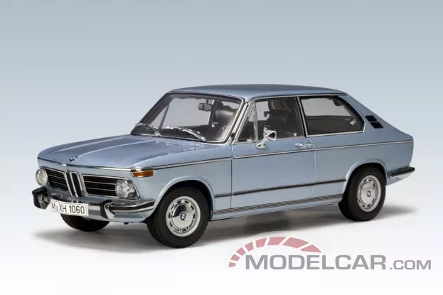 AUTOart BMW 2000 Touring Fjord Bluemi c 1:18 70681
