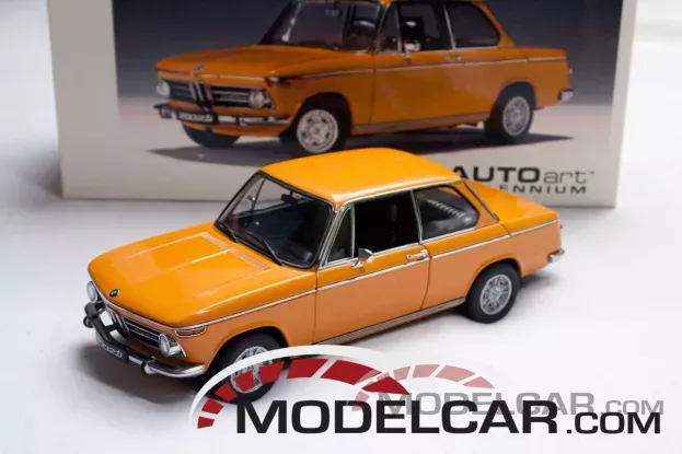AUTOart BMW 2002 Ti Colorado Orange 1:18 70506