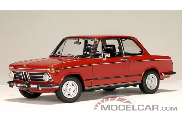 AUTOart BMW 2002 tii Granadared 1:18 70509