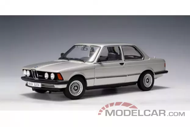 AUTOart BMW 323i E21 Polaris Silver 1977 1:18 75112