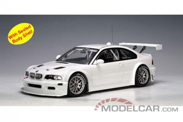 Autoart BMW M3 GTR e46 White
