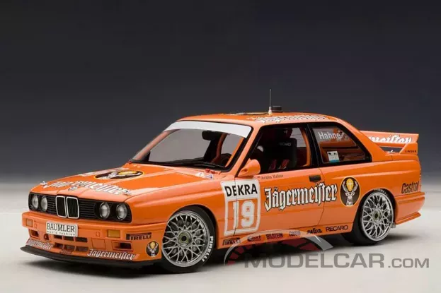 AUTOart BMW M3 e30 DTM 1992 Jagermeister Hahne 19 1:18 89248