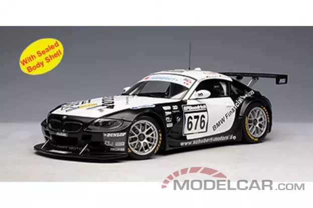 AUTOart BMW Z4 Coupe Race Car e86 2006 Red Bull D.Quester 7 1:18 80649