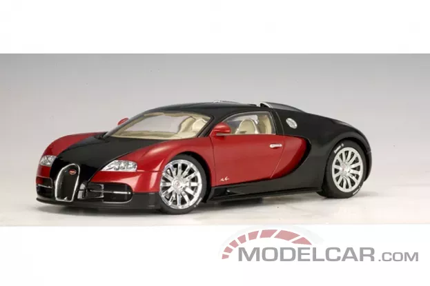 AUTOart Bugatti EB 16.4 Veyron Frank Furt 2001 Black Red 1:18 70901
