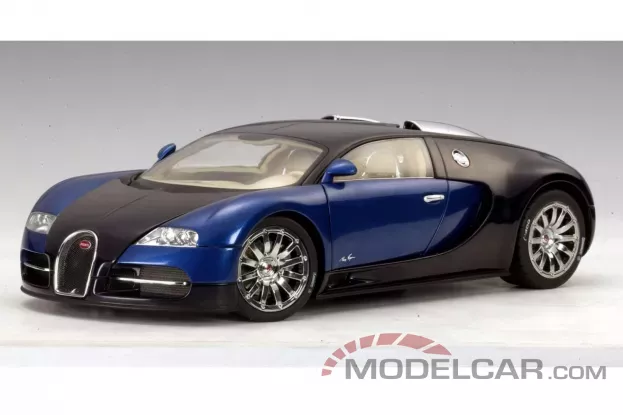 AUTOart Bugatti EB 16.4 Veyron Show Car Black Blue Metallic 1:18 70903