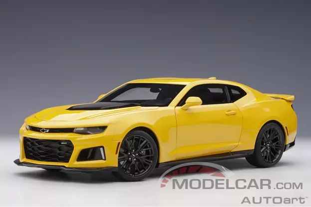 AUTOart Chevrolet Camaro ZL1 2017 Bright Yellow 1:18 71205