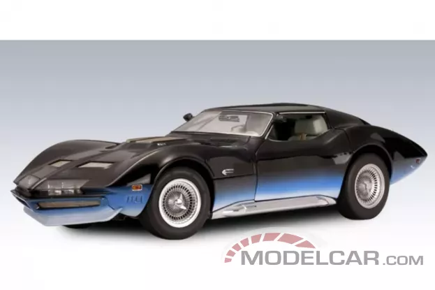 AUTOart Chevrolet Corvette C3 Manta Ray 1968 Blue 1:18 71041