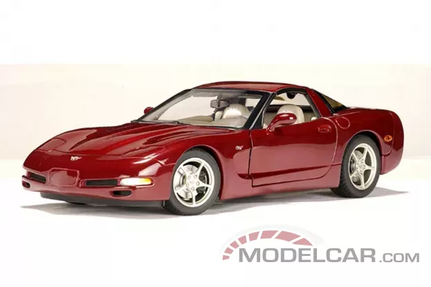 AUTOart Chevrolet Corvette C5 Coupe 50th Anniversary 2003 Red 1:18 71156