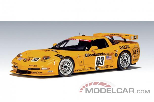 AUTOart Chevrolet Corvette C5-R 2001 Winner of Le Mans 24 HRS 63 R.Fellows J.O'Connell S.Pruett 80108