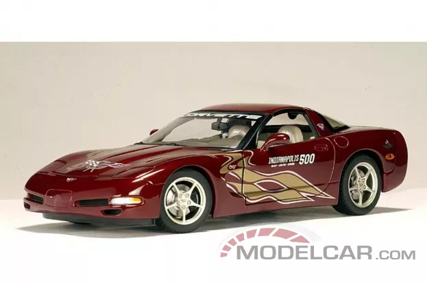 AUTOart Chevrolet Corvette C5 coupe 2002 Indianapolis 500 Pace Car 50th Anniversary 1:18 80206