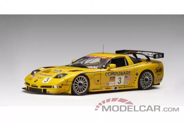 AUTOart Chevrolet Corvette C5R 2004 Alms GTS Class Papis 3 M. Papis J.O Connel R.Fellows 1:18 80406