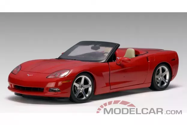 AUTOart Chevrolet Corvette C6 Convertible 2005 Red 1:18 71221