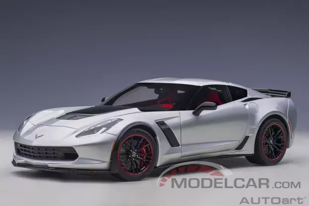AUTOart Chevrolet Corvette C7 Z06 Blade Silver 1:18 71258
