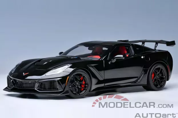 AUTOart Chevrolet Corvette C7 ZR1 Black 1:18 71276