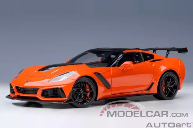 AUTOart Chevrolet Corvette C7 ZR1 Sebring Orange Tintcoat 1:18 71279
