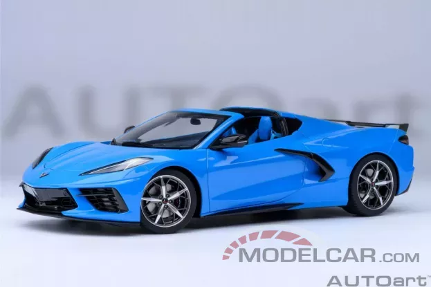 AUTOart Chevrolet Corvette C8 Stingray Z51 Rapid Blue 1:18 71281