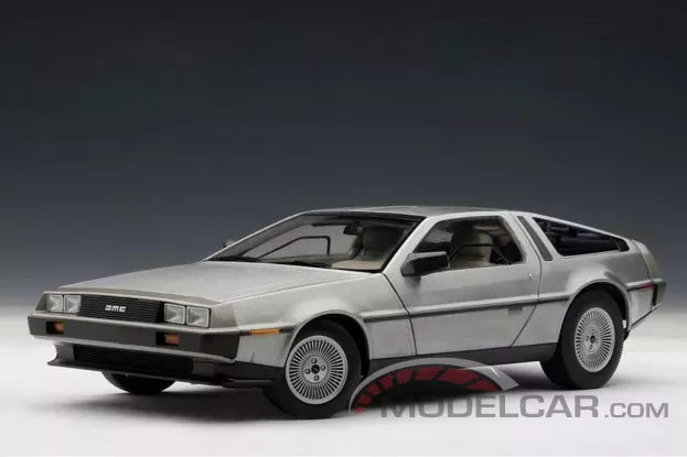 AUTOart DeLorean DMC-12 1981 Satin Finish 1:18 79911