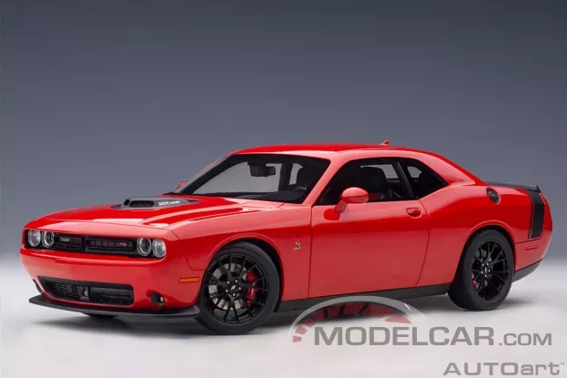 AUTOart Dodge Challenger 392 HEMI Scat Pack Shaker 2018 TorRed 1:18 71741