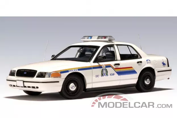 AUTOart Ford Crown Victoria EN114 Police Car Royal Canadian Mounted Police 1:18 72706