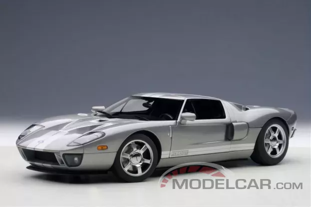 AUTOart Ford GT 2004 Titanium Grey with Silver Stripe 1:18 73025