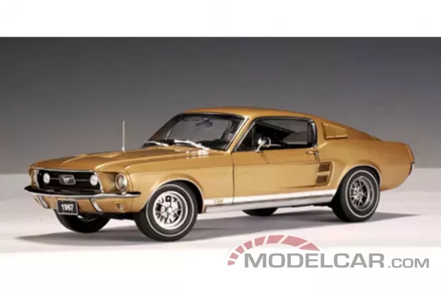 AUTOart Ford Mustang 1 GT 390 1967 Gold 1:18 72806