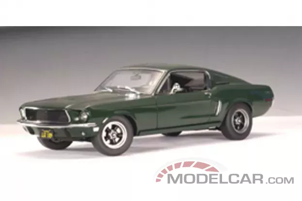 AUTOart Ford Mustang 1 GT 390 Bullitt Steve McQueen Version Green 1:18 72811