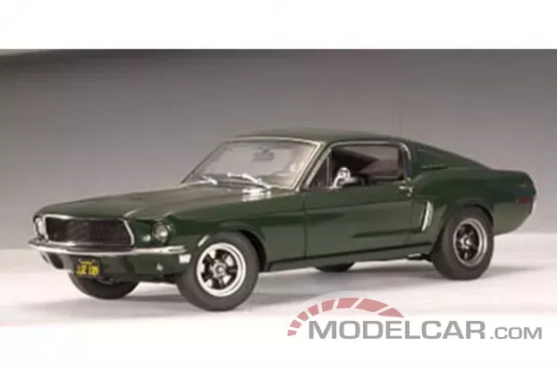 AUTOart Ford Mustang 1 GT Bullitt Steve McQueen 1968 Green 1:18 72813