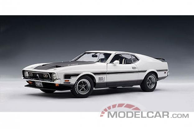AUTOart Ford Mustang 1 Mach I 1971 White 72824
