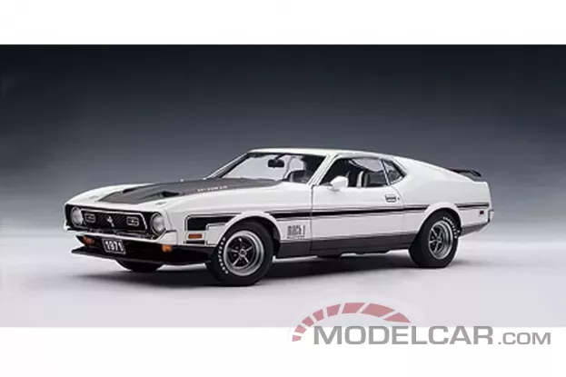 AUTOart Ford Mustang 1 Mach I 1971 White 1:18 72824
