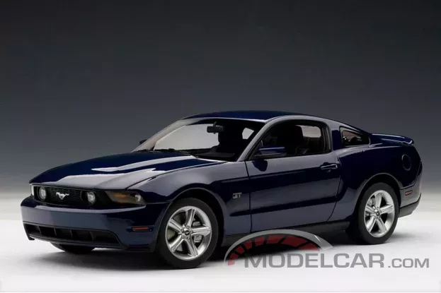 AUTOart Ford Mustang 5 GT 2010 Kona Blue Metallic 1:18 72912