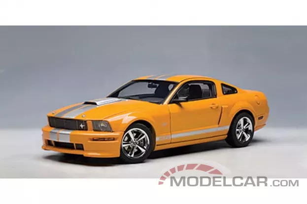 AUTOart Ford Mustang 5 GT Coupe 2007 Grabber Orange Metallic 1:18 73117