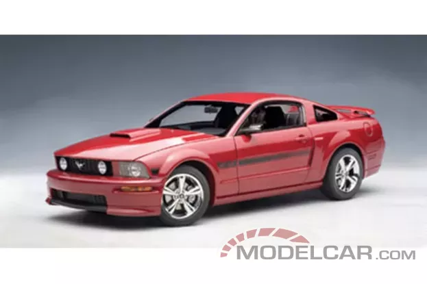 AUTOart Ford Mustang 5 GT Coupe California Special 2007 Red Fire 1:18 73112