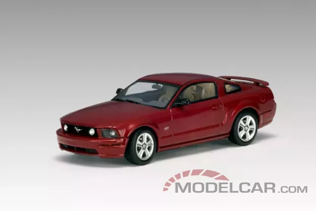 AUTOart Ford Mustang 5 GT coupe 2004 Auto Show Version Red Fire 1:18 52762