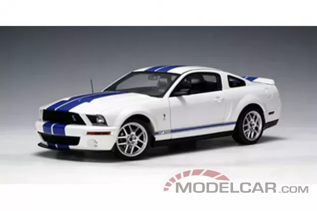 AUTOart Ford Mustang 5 Shelby Cobra GT 500 Concept White with Blue Stripes 1:18 73052