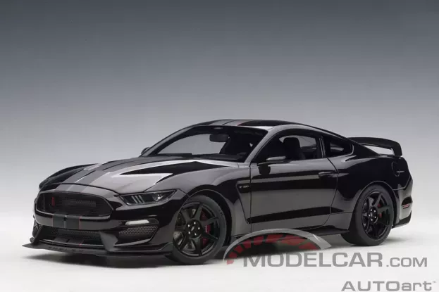 AUTOart Ford Mustang 6 Shelby GT-350R Shadow Black with Black Stripes 1:18 72934