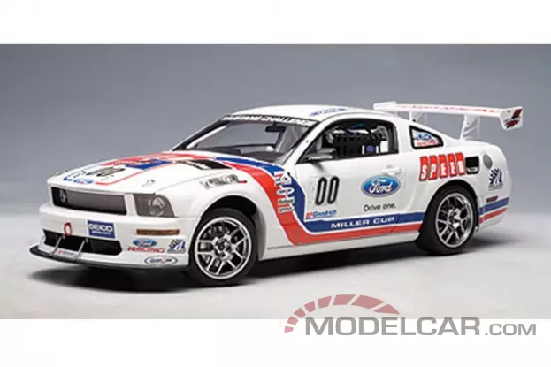 AUTOart Ford Mustang Challenge FR500S 00 1:18 80712