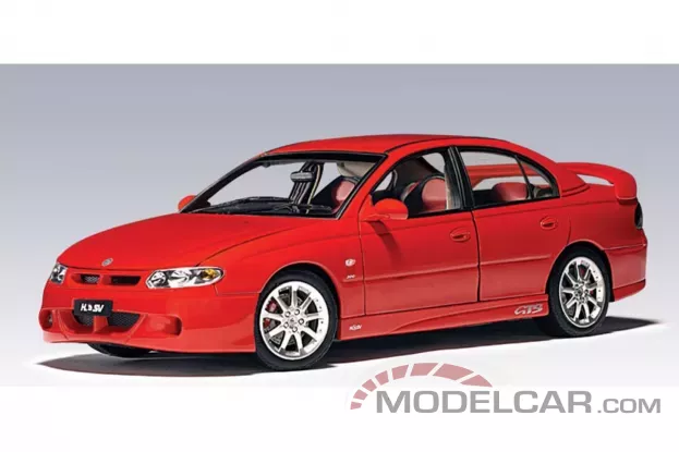 AUTOart HSV VT2 GTS300 Stingred 1:18 73423