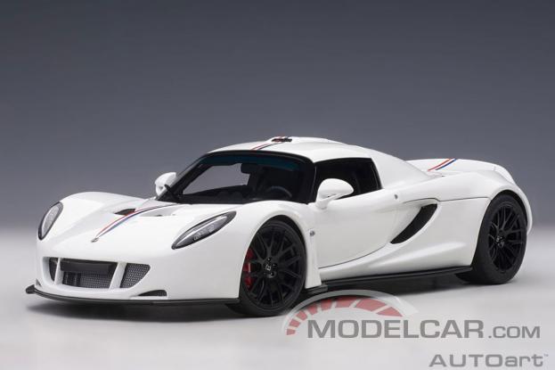 Autoart Hennessey Venom GT Spyder Blanc