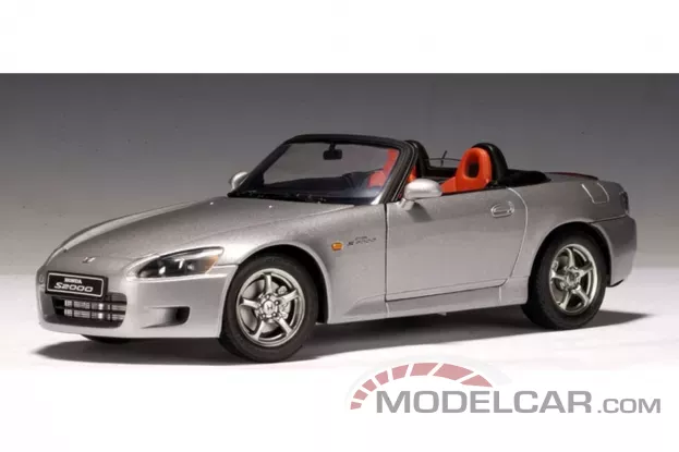 AUTOart Honda S2000 European Version LHD Silver 1:18 73204
