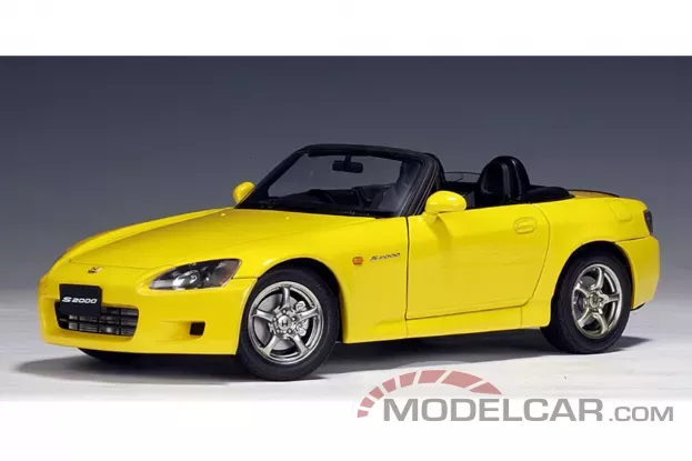 AUTOart Honda S2000 RHD Japanese Version Yellow 1:18 73209