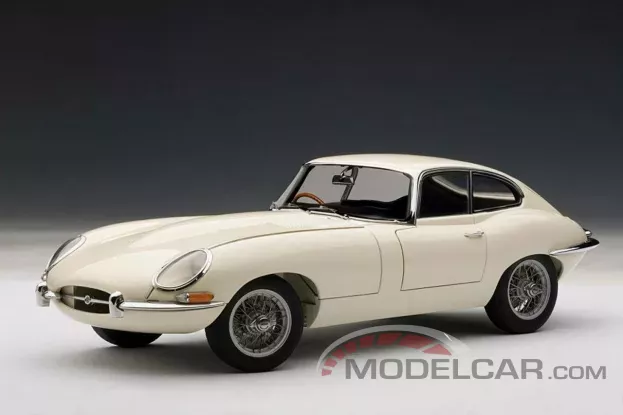 AUTOart Jaguar E-Type Coupe Series I 3.8 Cream 1:18 73613