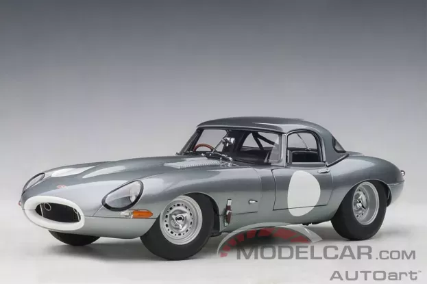 AUTOart Jaguar Lightweight E-Type Silver 1:18 73646