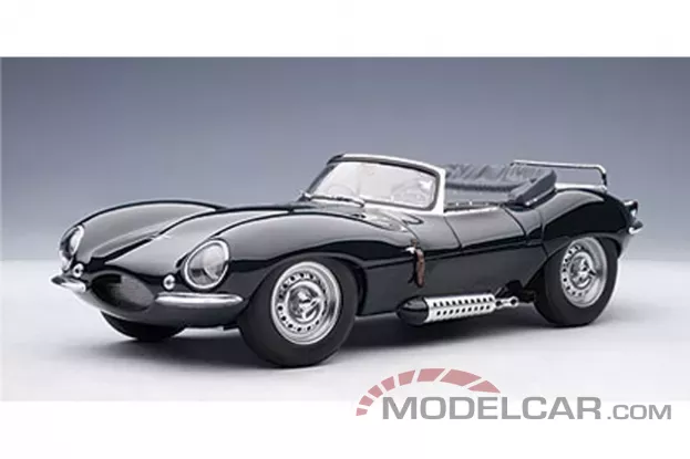 AUTOart Jaguar XK-SS 1956 Steve McQueen Private Collection 1:18 73526