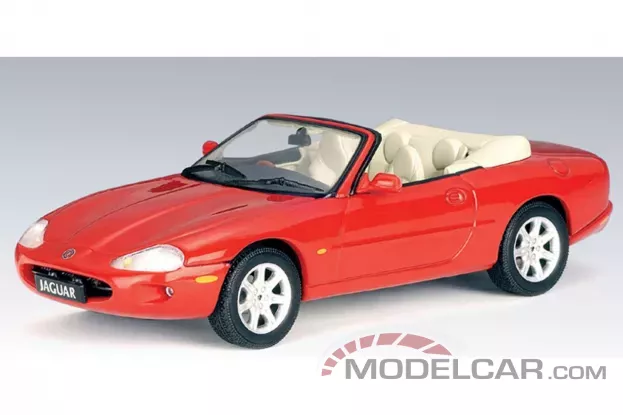 AUTOart Jaguar XK8 Cabriolet X100 Phoenix Red 1:43 53711