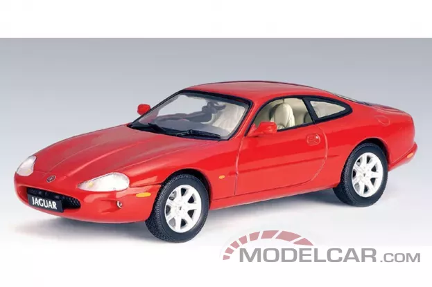 AUTOart Jaguar XK8 Coupe X100 Red 1:43 53632