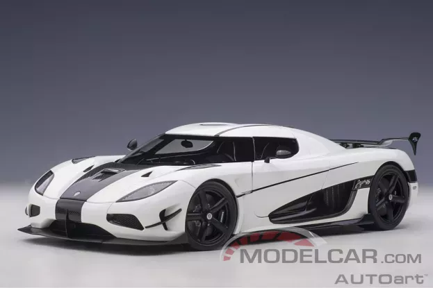 AUTOart Koenigsegg Agera RS Arctic White Carbon with Black Accents 1:18 79021